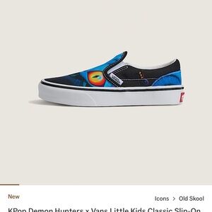K- Pop Demon Hunters x Vans Kids Slip-On Sneakers - Black and Blue